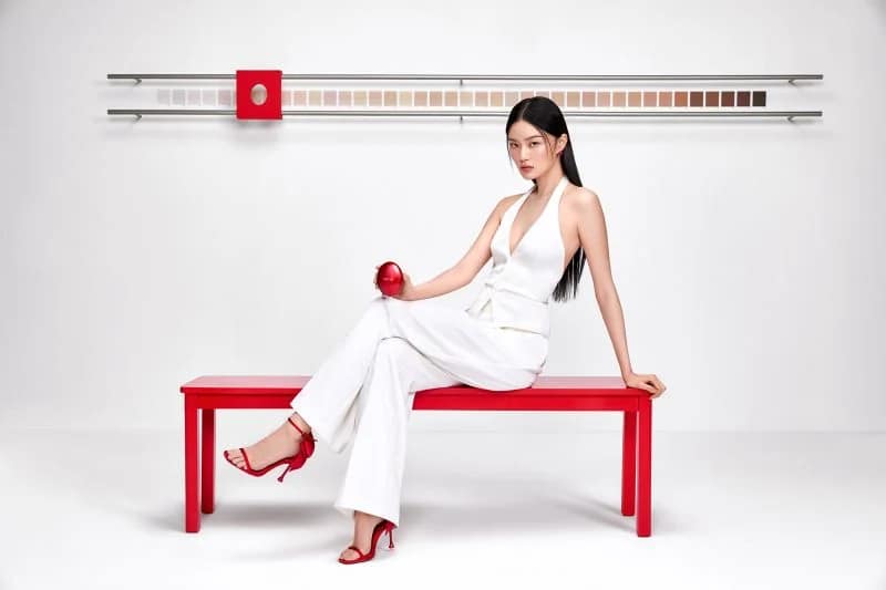 韩流音乐以其包容性打破了禁忌。如今，韩妆也开始效仿